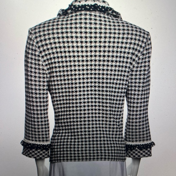 St. John, houndstooth, print, blazer, blue and white with polkadots size 10 - Picture 3 of 6